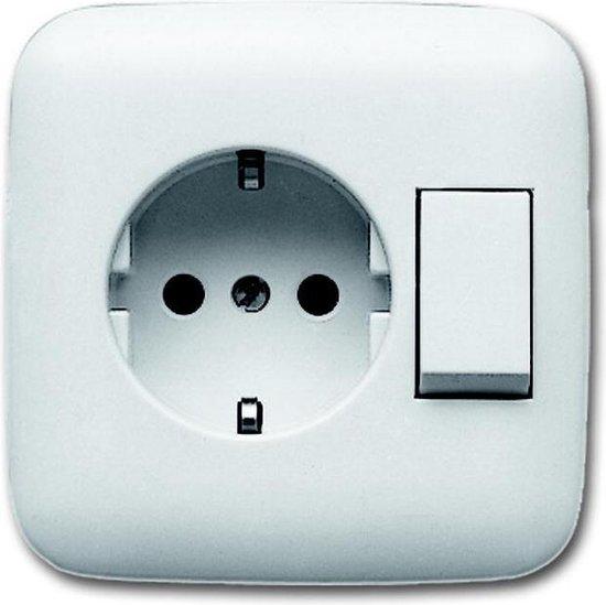 BUSCH-JAEGAR COMBI WISSEL SCHAKELAAR/ STOPCONTACT INBOUW WIT image